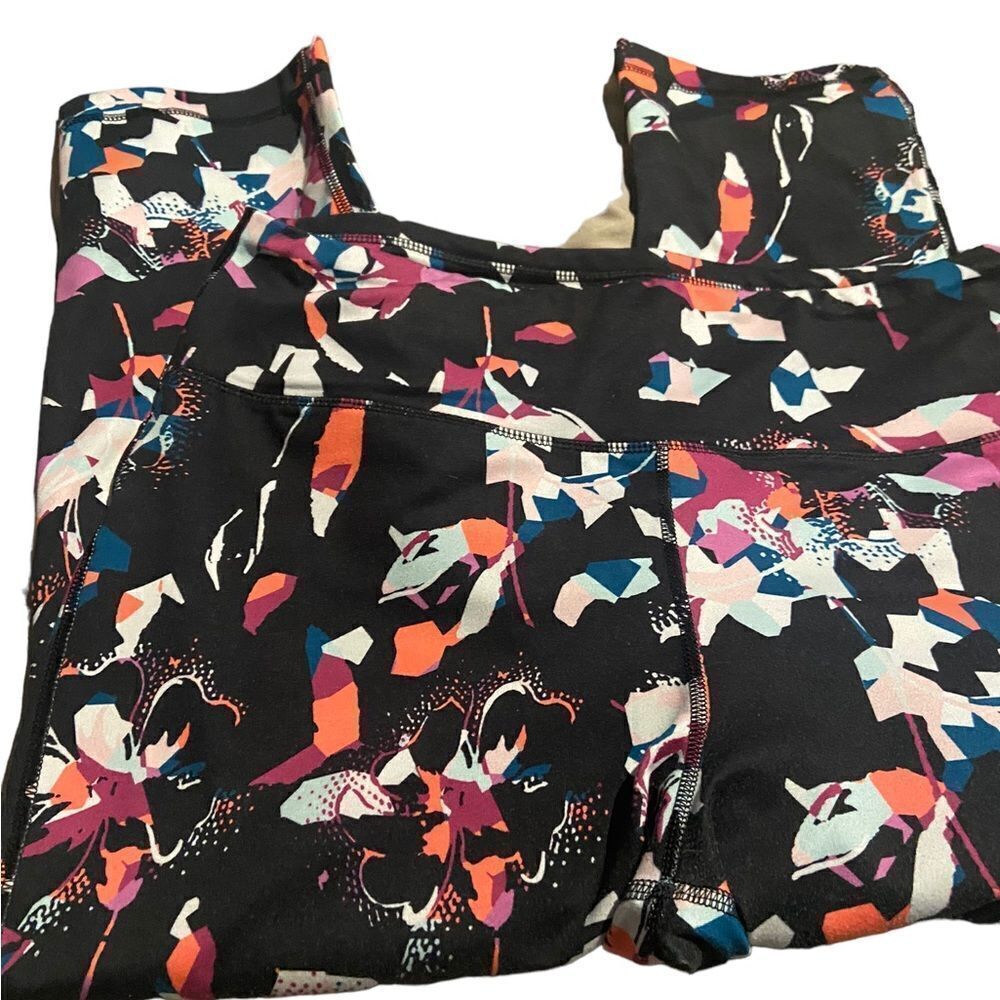 Zelos size 2X leggings excellent condition see pics